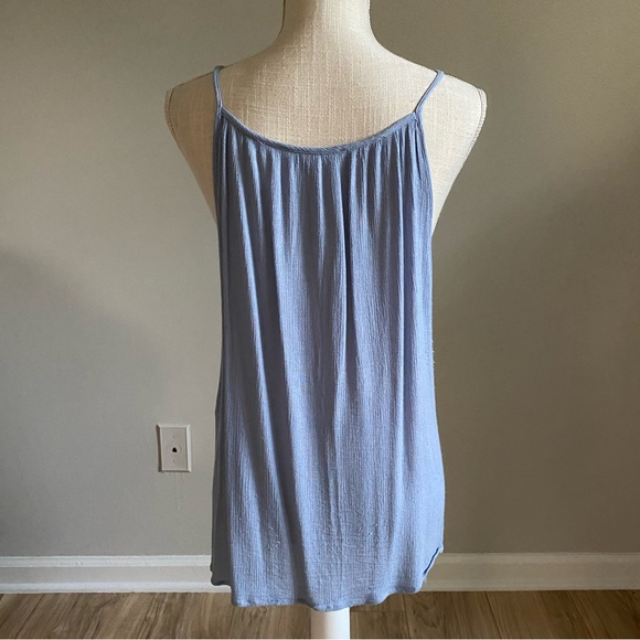 Keyhole Tassel Tie Tank Top - Picture 6 of 8